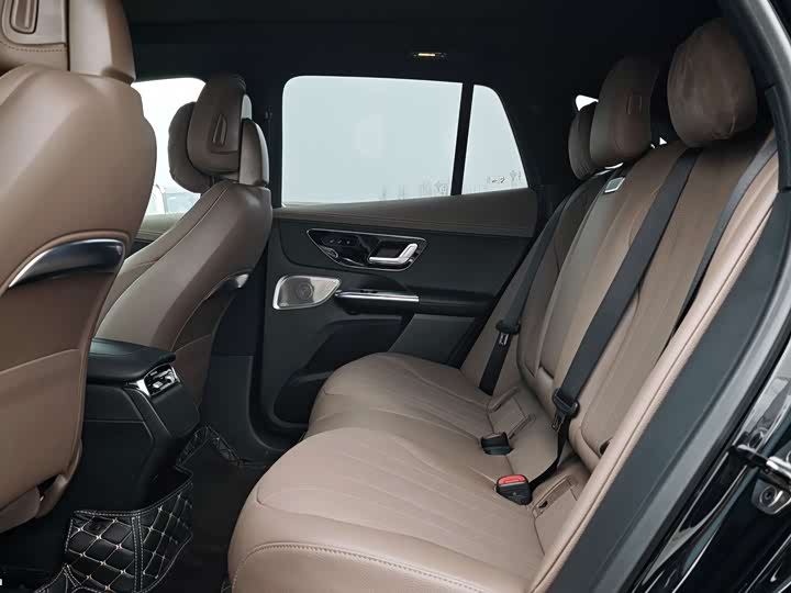 Фото 5 - Mercedes-Benz EQE SUV