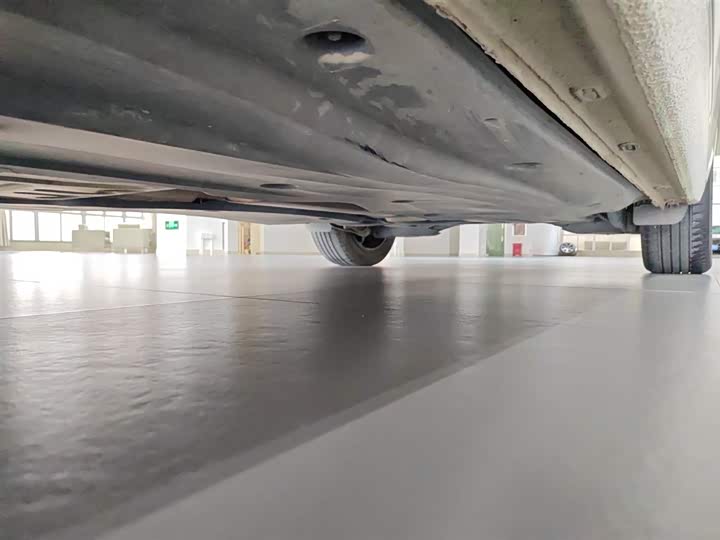 Фото 8 - Volkswagen Sagitar L