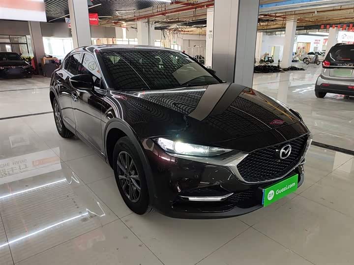 Фото 4 - Mazda CX-4