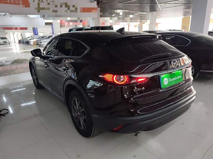 Фото 5 - Mazda CX-4