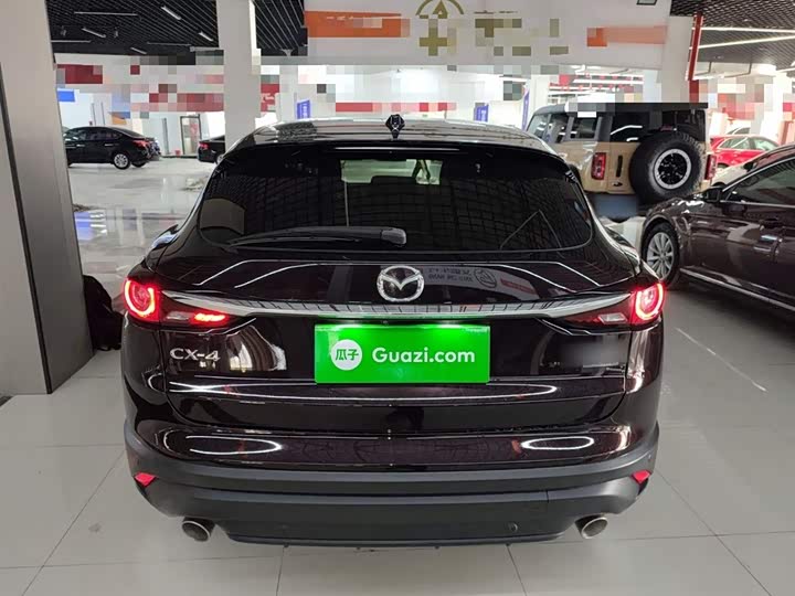 Фото 6 - Mazda CX-4