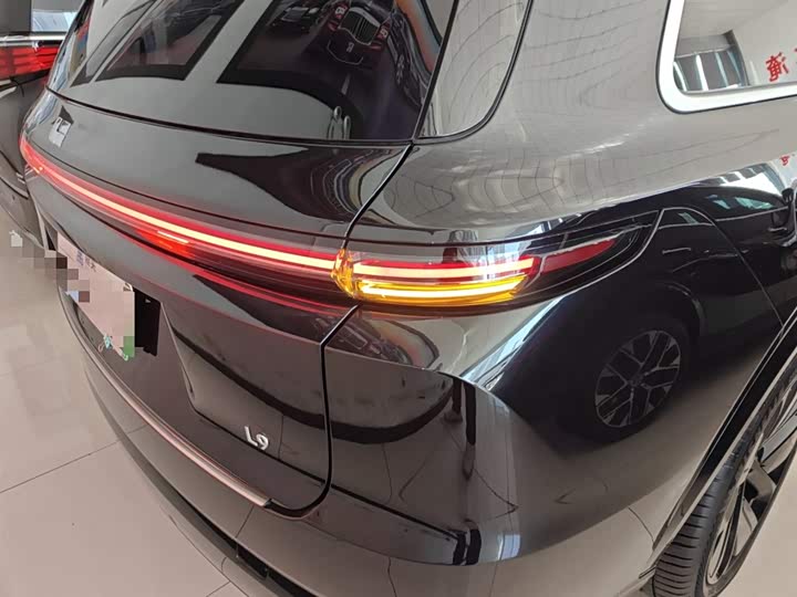 Фото 8 - LiXiang L9