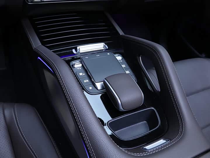 Фото 8 - Mercedes-Benz GLE-Class