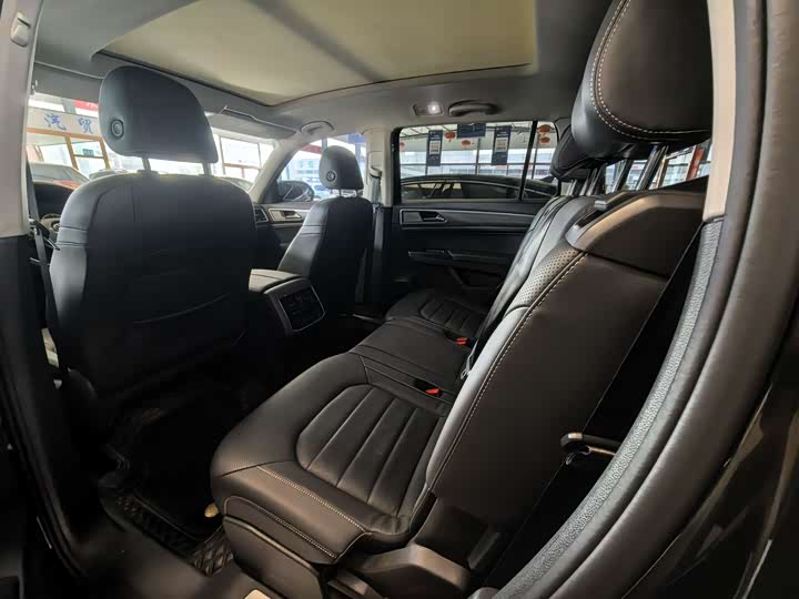 Фото 7 - Volkswagen Teramont Pro