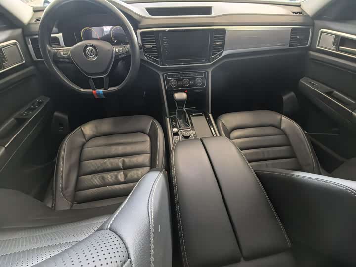 Фото 9 - Volkswagen Teramont Pro