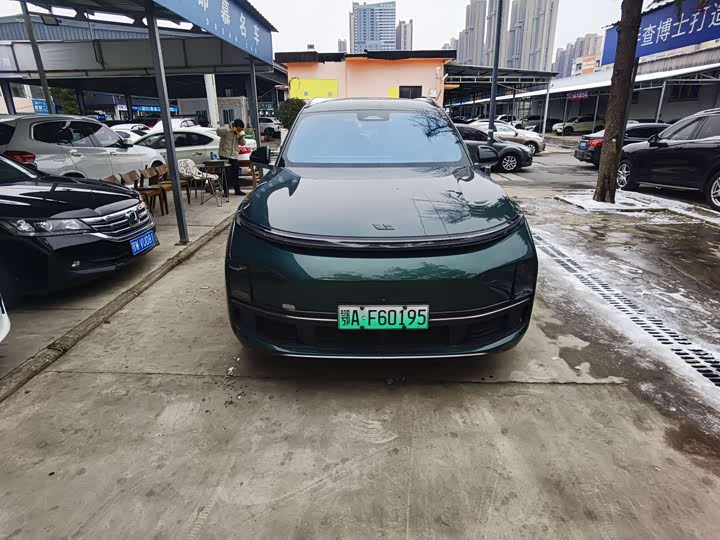 Фото 2 - LiXiang L8