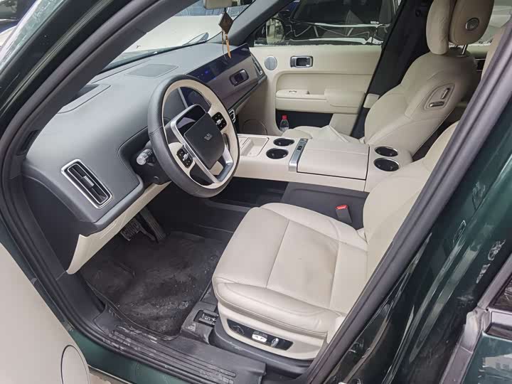 Фото 6 - LiXiang L8