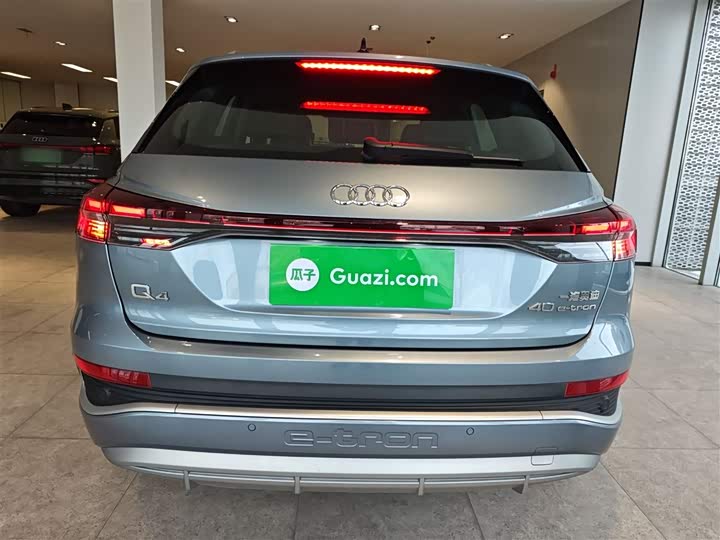 Фото 6 - Audi Q4 e-tron