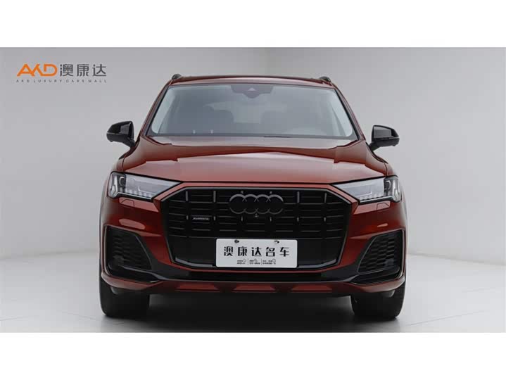 Фото 2 - Audi Q7