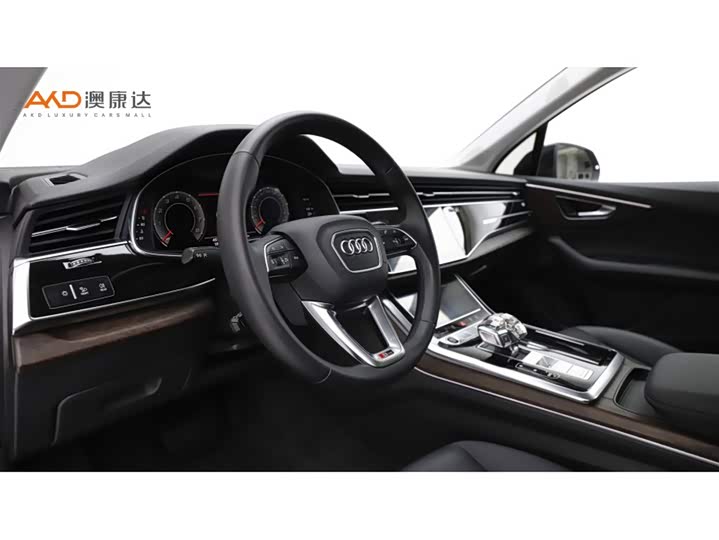 Фото 6 - Audi Q7