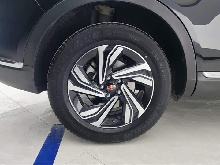 Фото 6 - Hongqi HS5