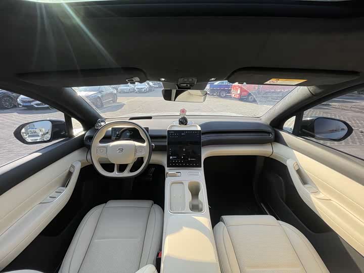 Фото 5 - Nio ES6