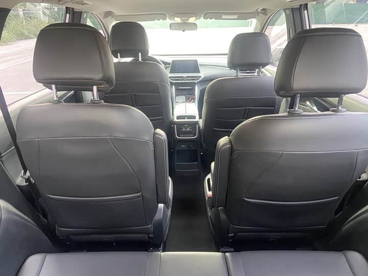 Фото 8 - Maxus G50