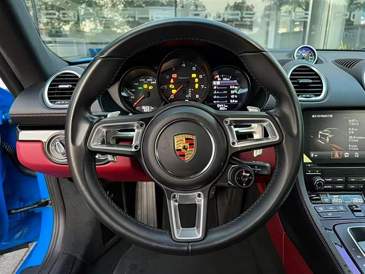 Фото 6 - Porsche 718