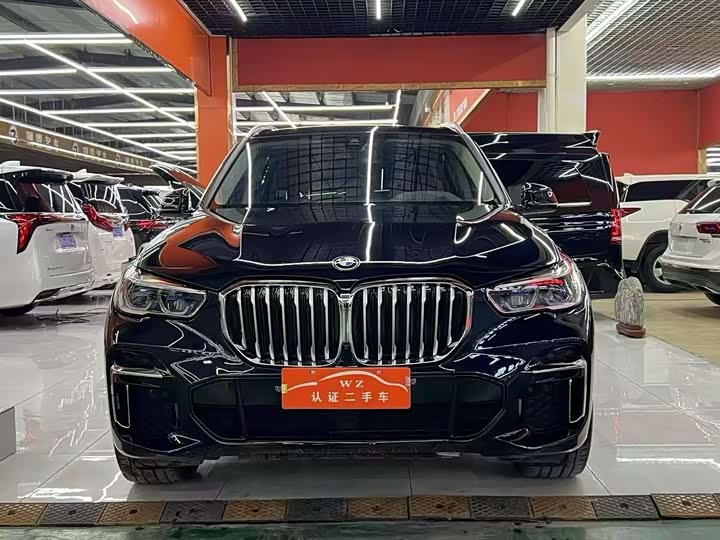 Фото 2 - BMW X5