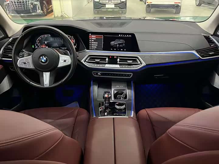 Фото 5 - BMW X5