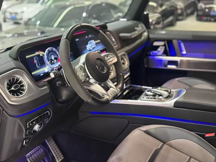 Фото 4 - Mercedes-Benz G-Class AMG