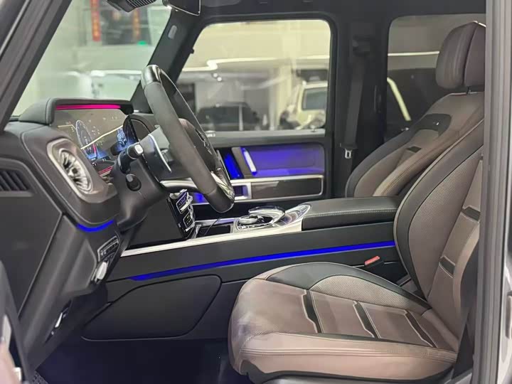 Фото 5 - Mercedes-Benz G-Class AMG