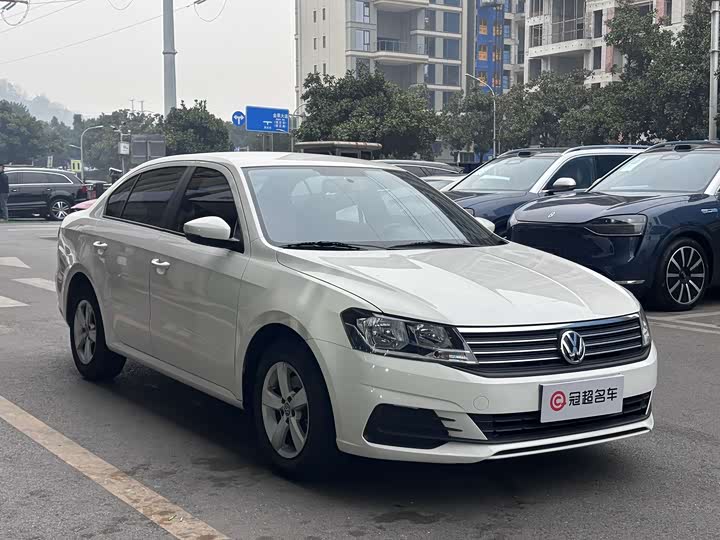 Фото 1 - Volkswagen Lavida