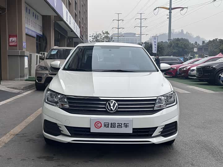 Фото 2 - Volkswagen Lavida