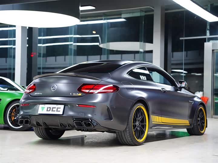 Фото 7 - Mercedes-Benz C-Class AMG