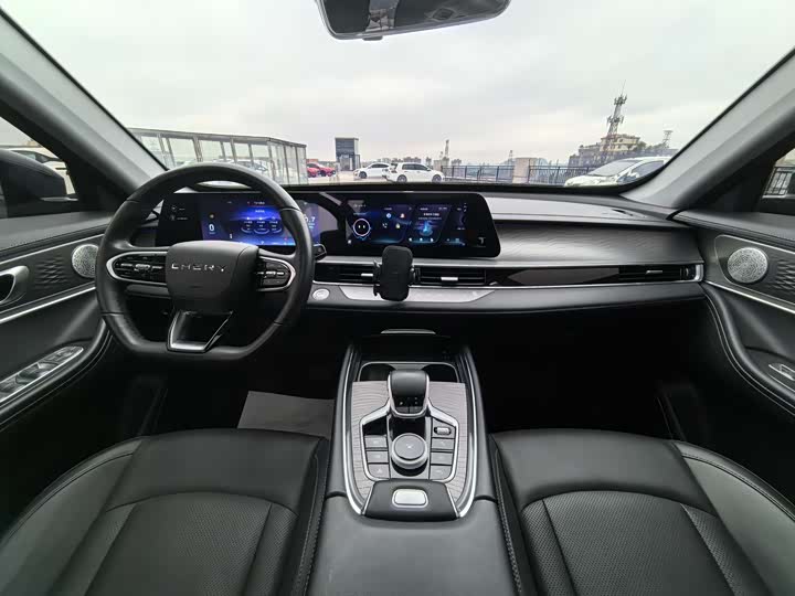 Фото 9 - Chery Tiggo 8 Pro