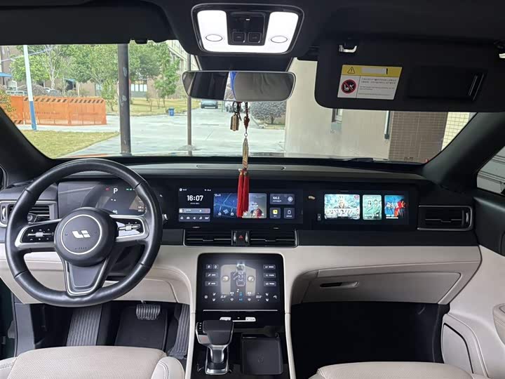 Фото 8 - LiXiang One