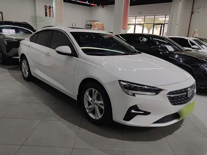 Фото 4 - Buick Regal