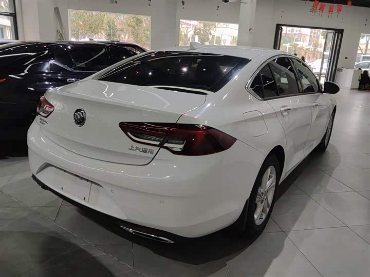 Фото 7 - Buick Regal