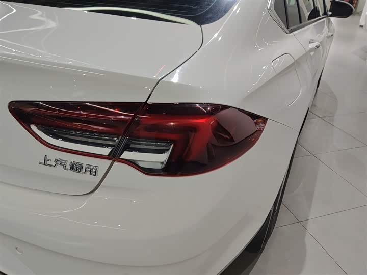 Фото 8 - Buick Regal