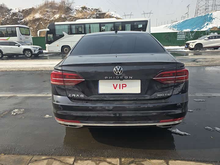 Фото 7 - Volkswagen Phideon