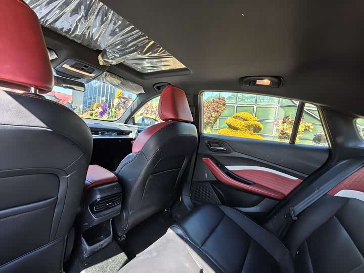 Фото 9 - MG Motor 5