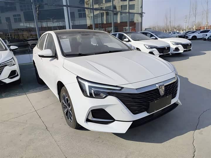 Фото 4 - Roewe i6 Max EV