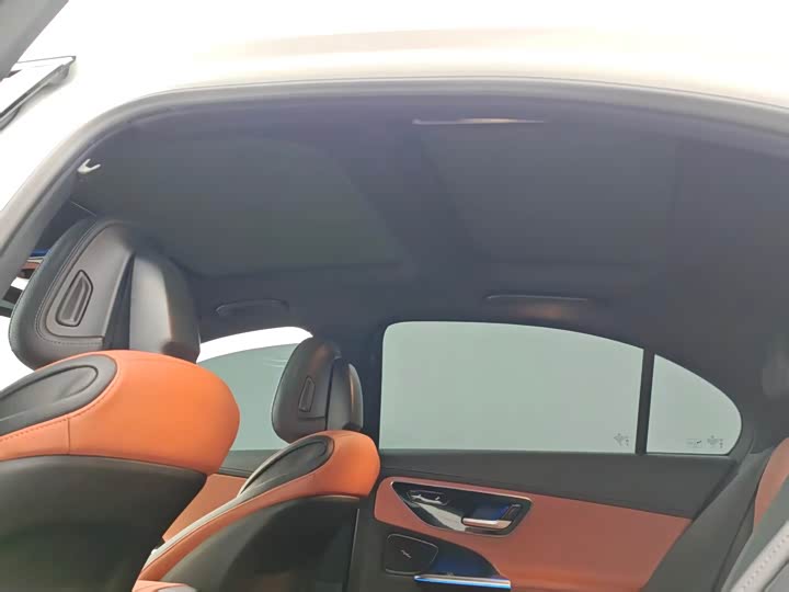 Фото 9 - Mercedes-Benz C-Class