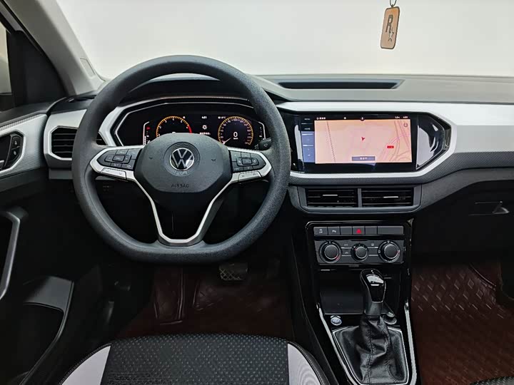 Фото 7 - Volkswagen Tacqua