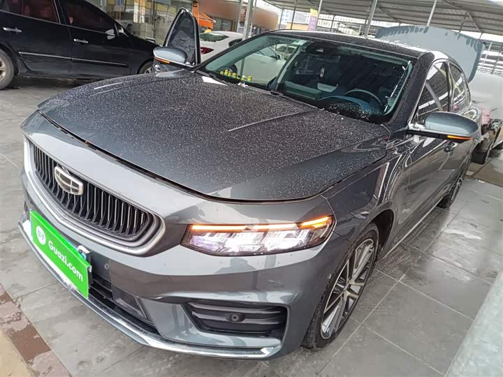 Фото 2 - Geely Preface