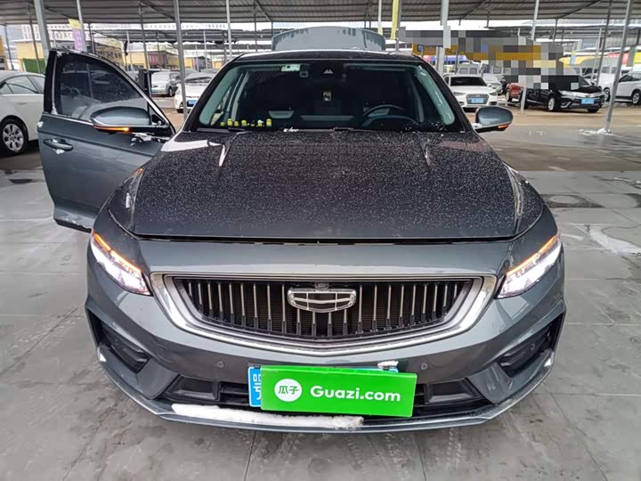 Фото 3 - Geely Preface