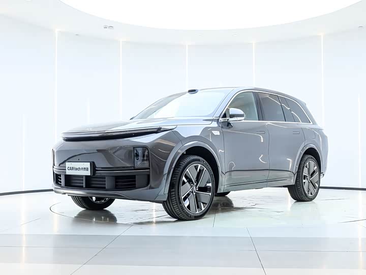 Фото 1 - LiXiang L8