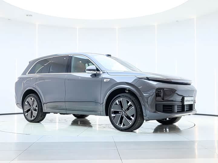 Фото 2 - LiXiang L8