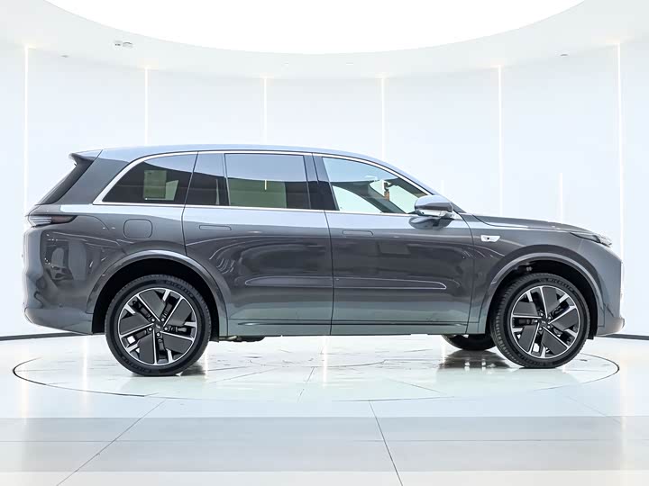 Фото 5 - LiXiang L8