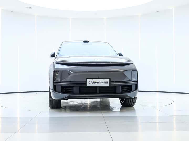 Фото 7 - LiXiang L8