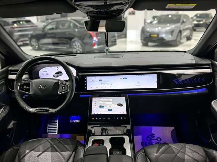 Фото 9 - BAIC Arcfox Alpha T