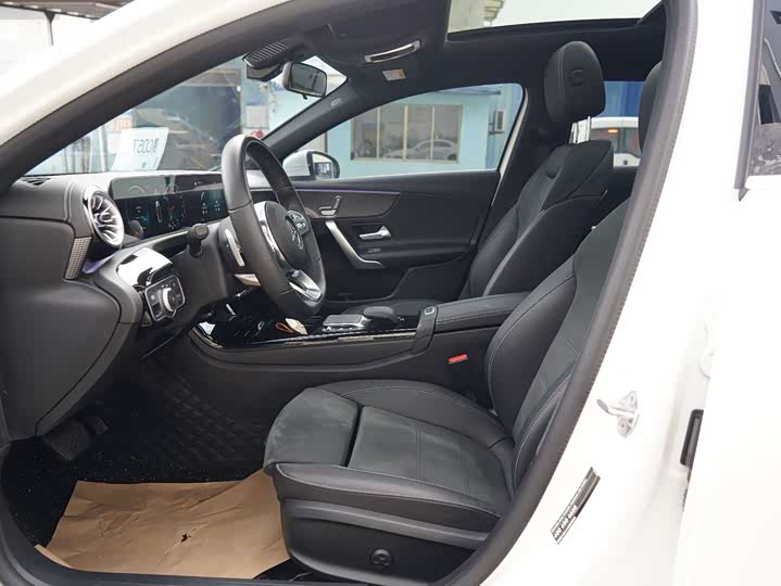 Фото 4 - Mercedes-Benz A-Class