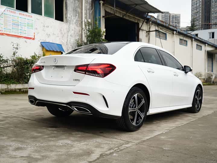 Фото 6 - Mercedes-Benz A-Class