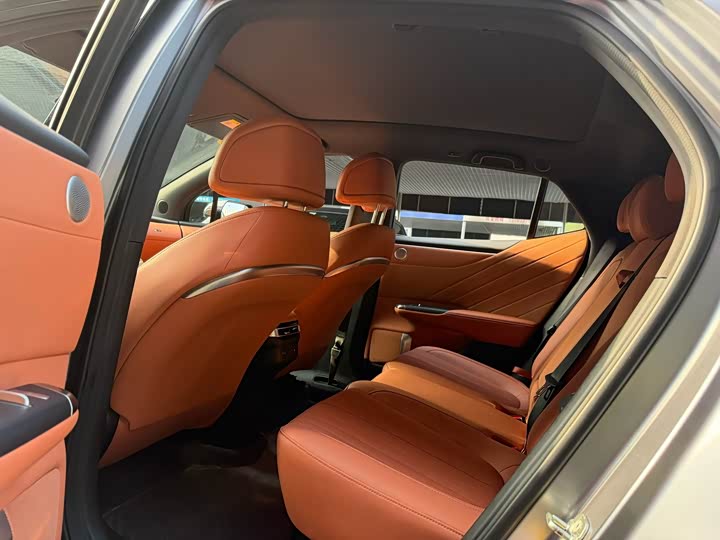 Фото 6 - Changan Qiyuan (Nevo) E07