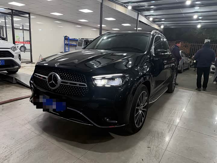 Фото 1 - Mercedes-Benz GLE-Class