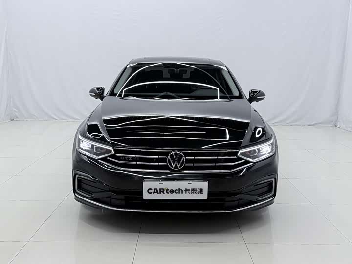 Фото 2 - Volkswagen Magotan GTE Hybrid