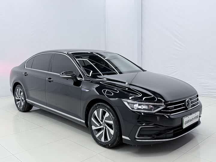 Фото 3 - Volkswagen Magotan GTE Hybrid