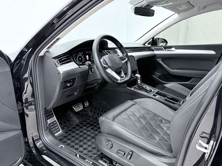 Фото 4 - Volkswagen Magotan GTE Hybrid