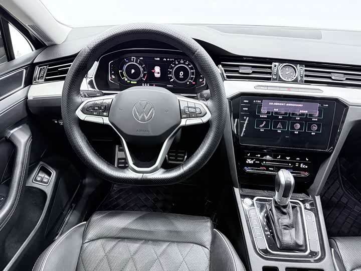 Фото 7 - Volkswagen Magotan GTE Hybrid